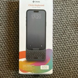 Keyboard for iPhone 15 Pro Max - Black